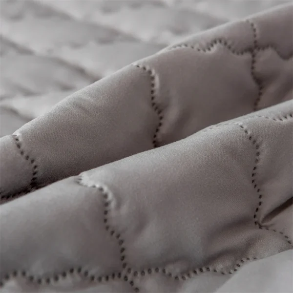wholesale online thickened water proof ultrasonic bed cover custom size mattress protective cover waterproof bed sheets
