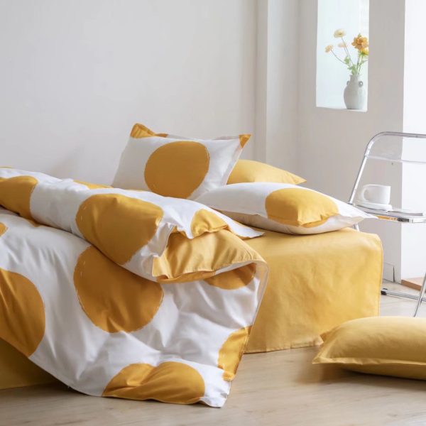 kosmos hot selling and high quality bed sheet hotel luxury exquisite 1800 microfiber bedding soft cooling flat sheet
